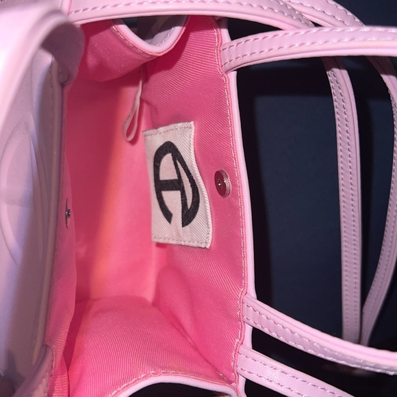 Telfar bags | Mini Bubblegum Telfar bag | Mint condition - Picture 4 of 4